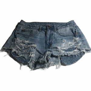 American Eagle hi rise festival shorts distressed